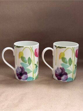 Set of 2 Portmeirion Water Garden Floral Mugs.